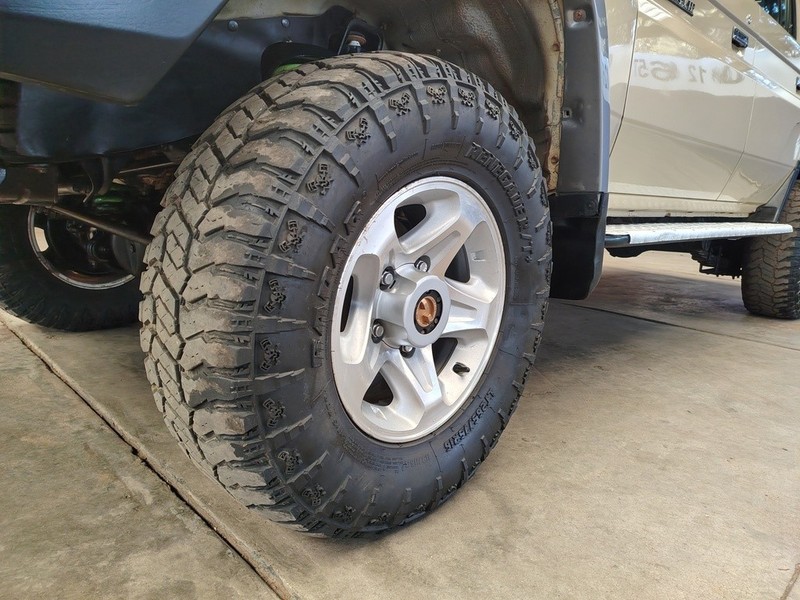 Toyota Land Cruiser - We Buy Bakkies - Image 6