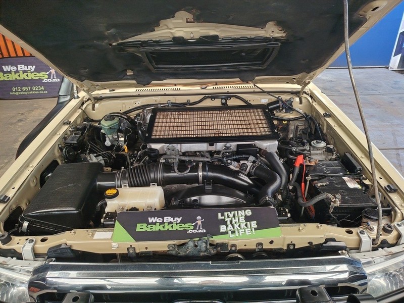 Toyota Land Cruiser - We Buy Bakkies - Image 15