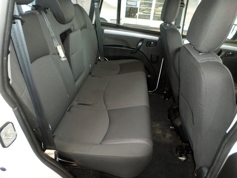 Mahindra Pik Up - Auto Investments Waterkloof - Image 13