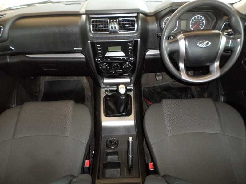 Mahindra Pik Up - Auto Investments Waterkloof - Image 11
