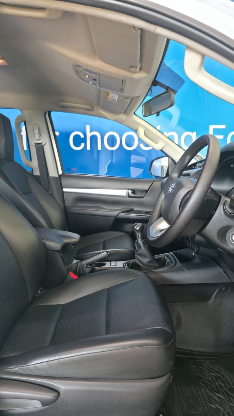 Toyota Hilux - Ford Amanzimtoti - Image 10