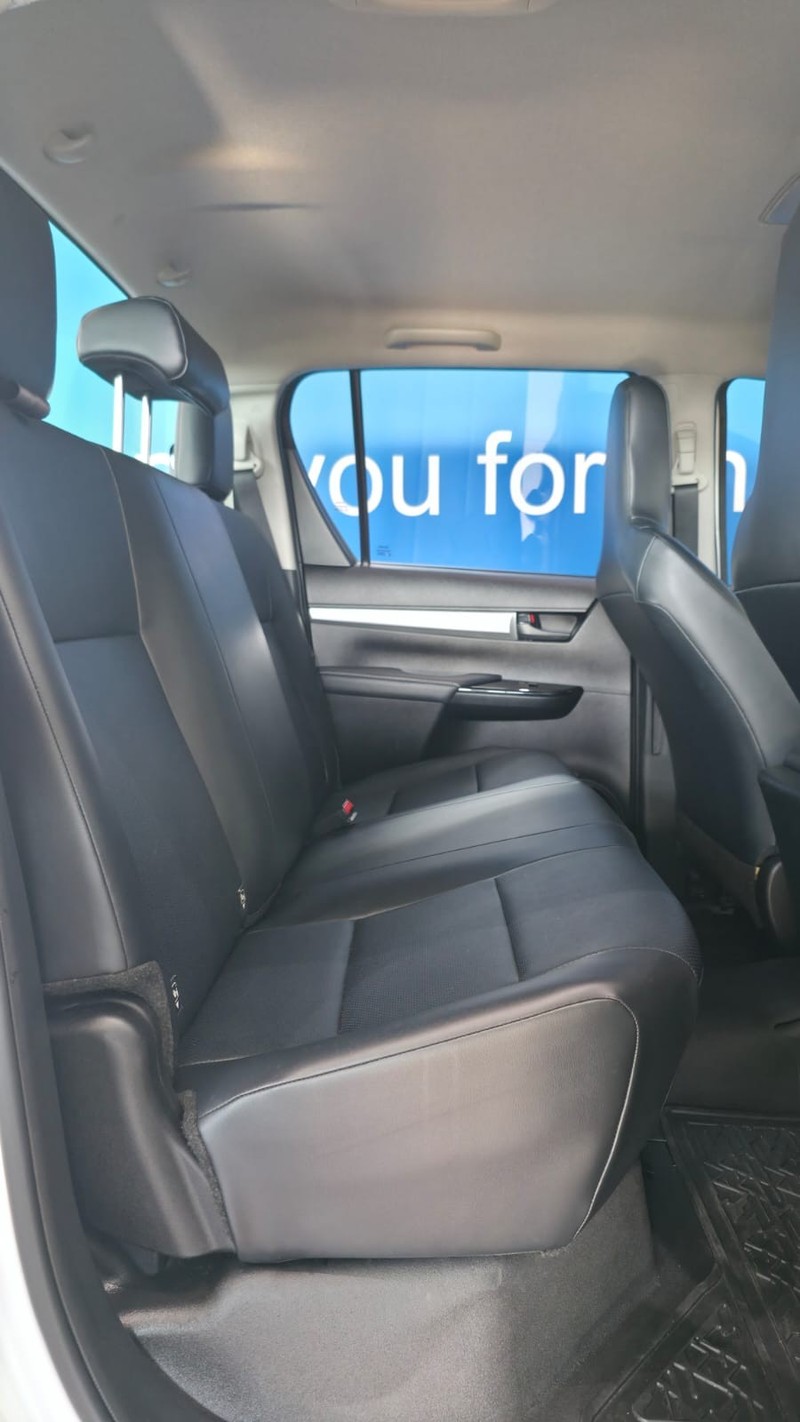 Toyota Hilux - Ford Amanzimtoti - Image 13