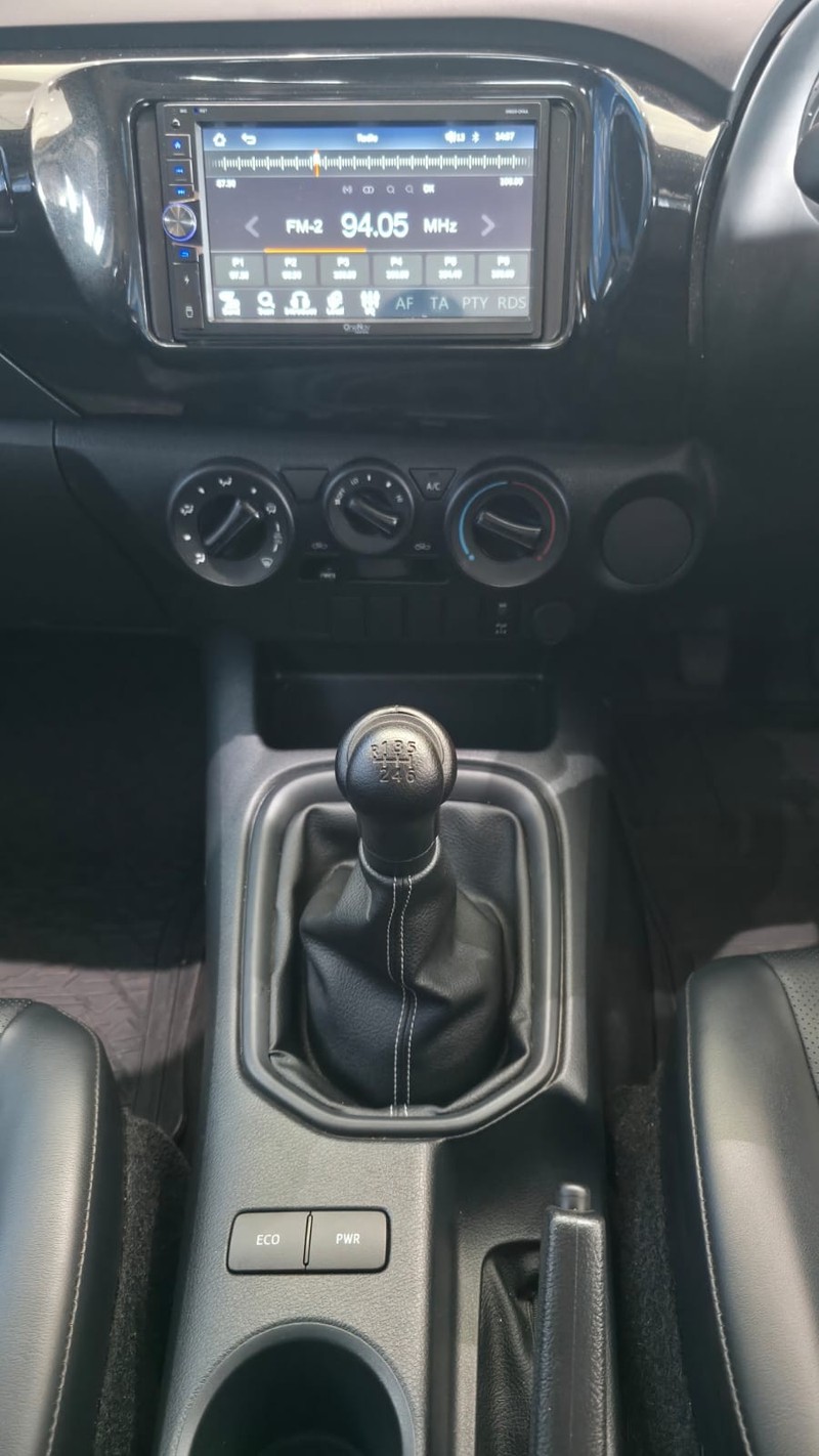 Toyota Hilux - Ford Amanzimtoti - Image 11