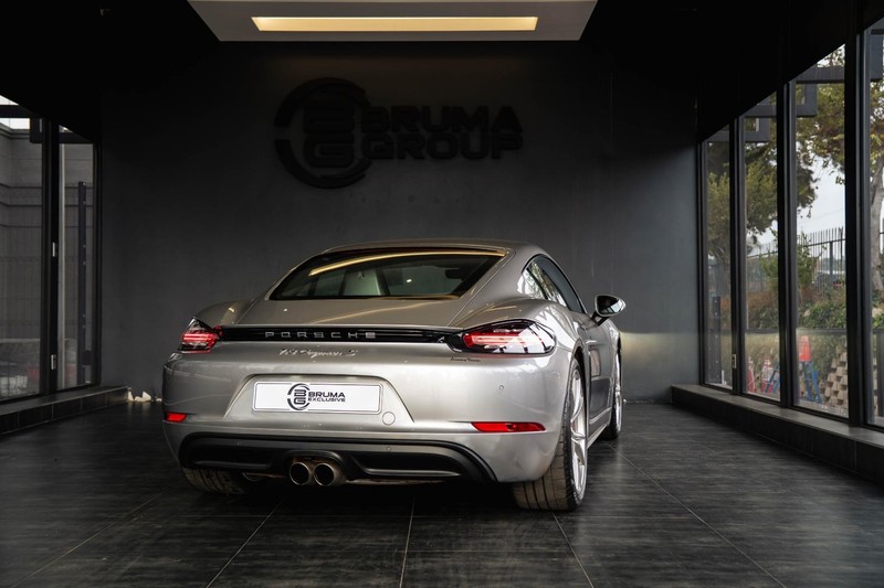 Porsche Cayman - Bruma Nissan - Image 2