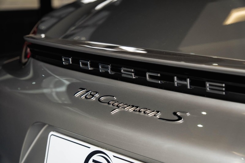 Porsche Cayman - Bruma Nissan - Image 10