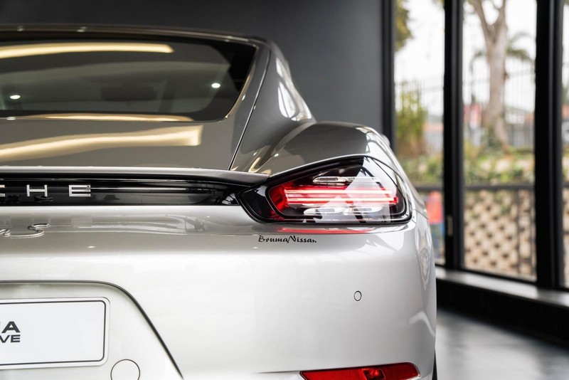 Porsche Cayman - Bruma Nissan - Image 4