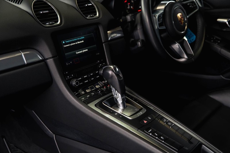 Porsche Cayman - Bruma Nissan - Image 15