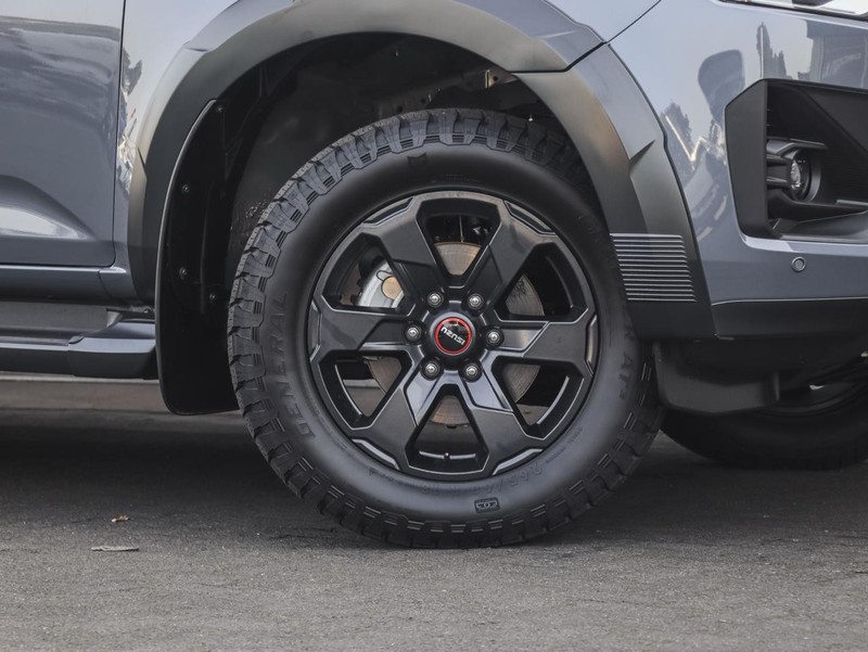 Isuzu D-Max - Isuzu Richards Bay - Image 2