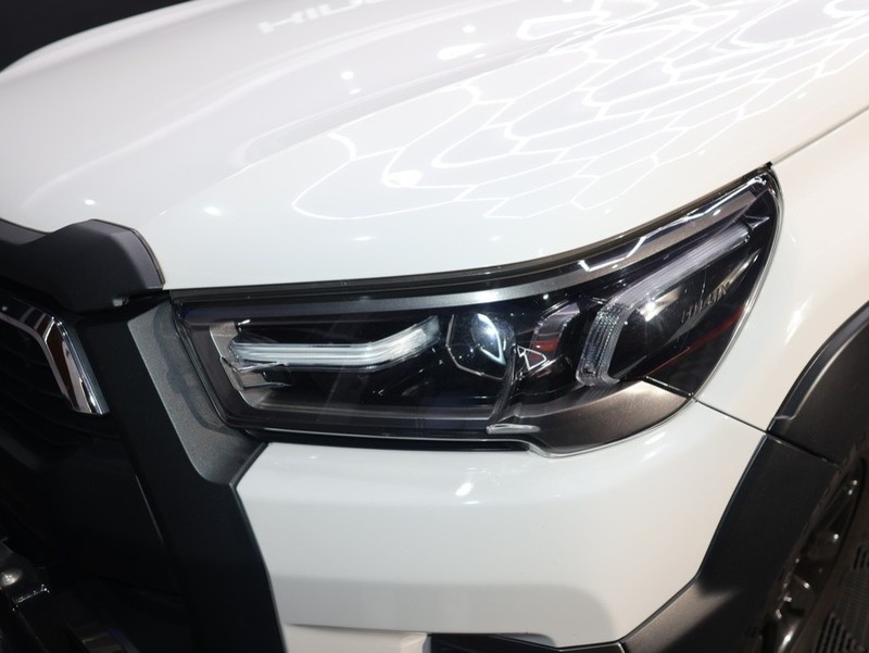 Toyota Hilux - KING OF CARS - Image 9