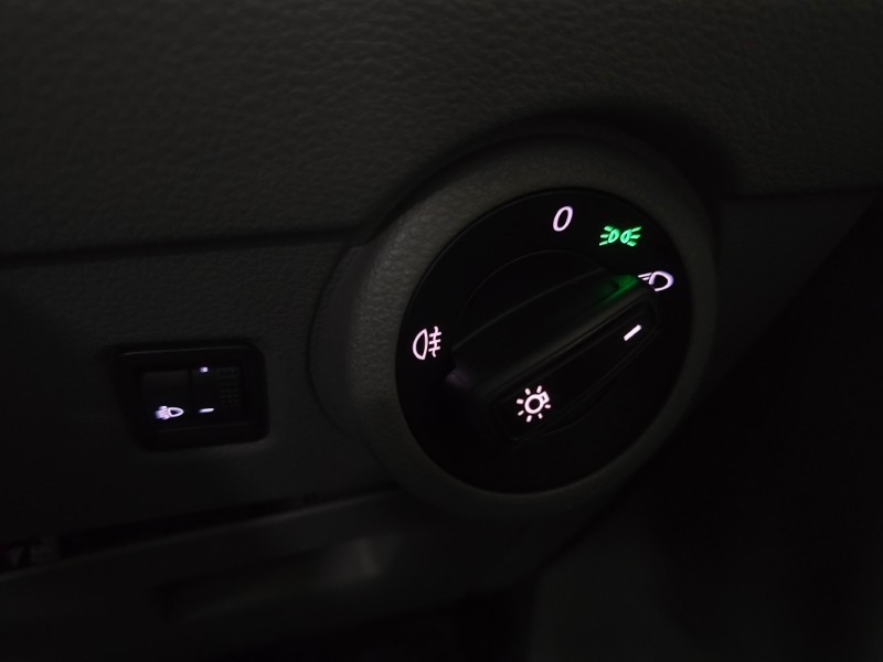 Volkswagen Transporter - Hatfield VW Northcliff - Image 21