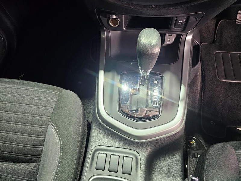 Nissan Navara - Mit Mak Motors - Image 14