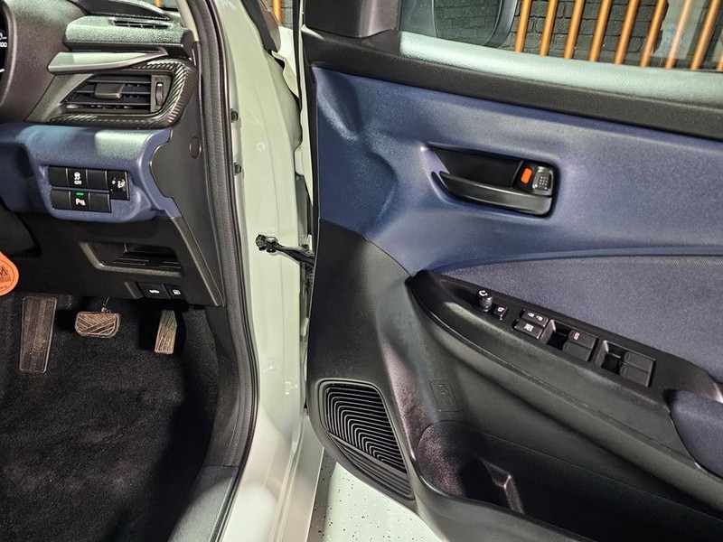 Toyota Starlet - Mit Mak Motors - Image 8