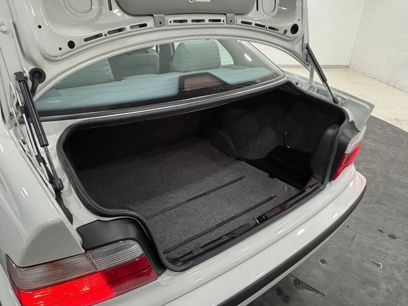 BMW 3 Series - ICar Gezina - Image 15