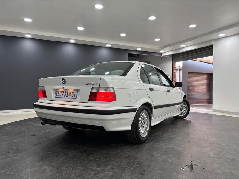 BMW 3 Series - ICar Gezina - Image 4