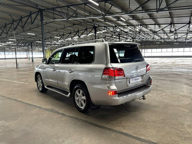 Lexus LX - Bakwena Auto Sales - Image 5