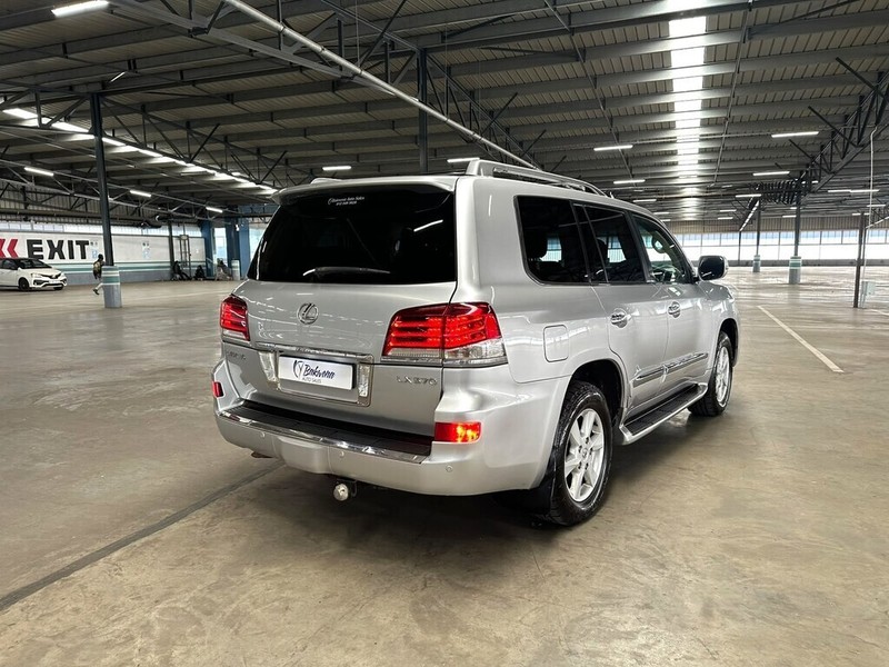 Lexus LX - Bakwena Auto Sales - Image 9