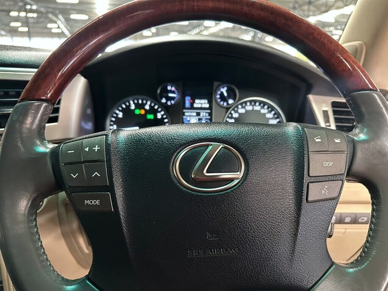Lexus LX - Bakwena Auto Sales - Image 17