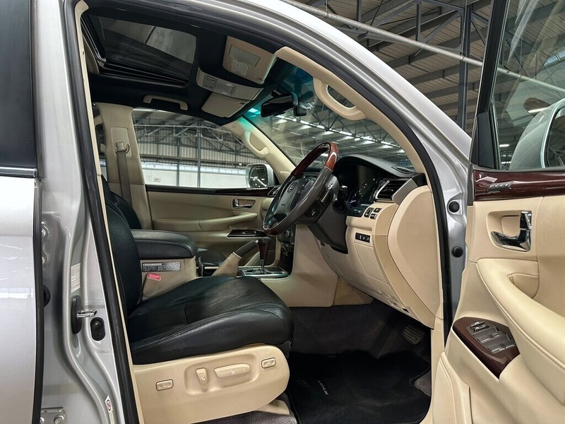 Lexus LX - Bakwena Auto Sales - Image 18