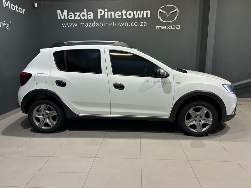 Renault Sandero - Mazda Pinetown - Image 2