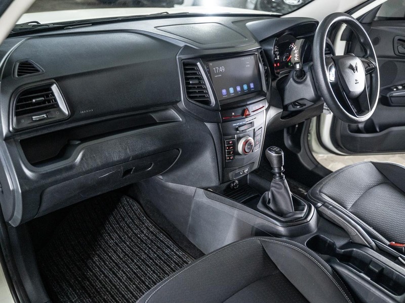 Mahindra XUV300 - Ford Fourways - Image 25