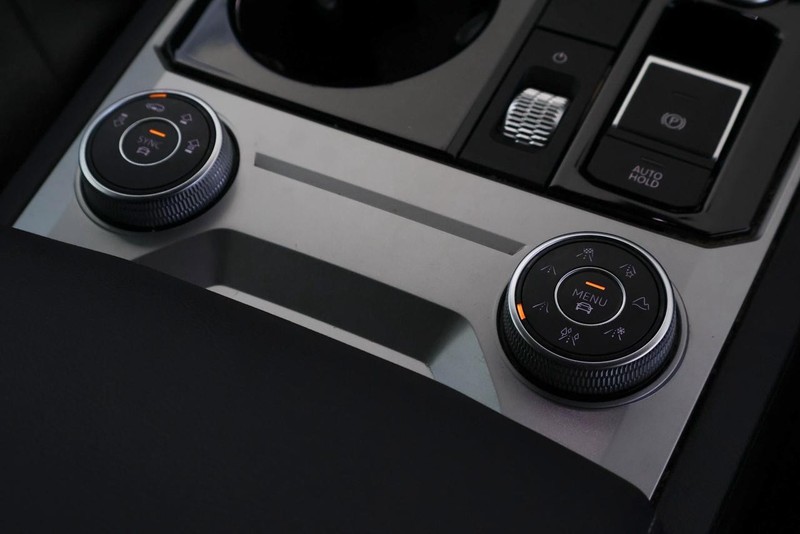Volkswagen Touareg - Audi Centre Hatfield - Image 17