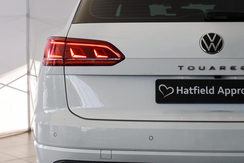 Volkswagen Touareg - Audi Centre Hatfield - Image 13