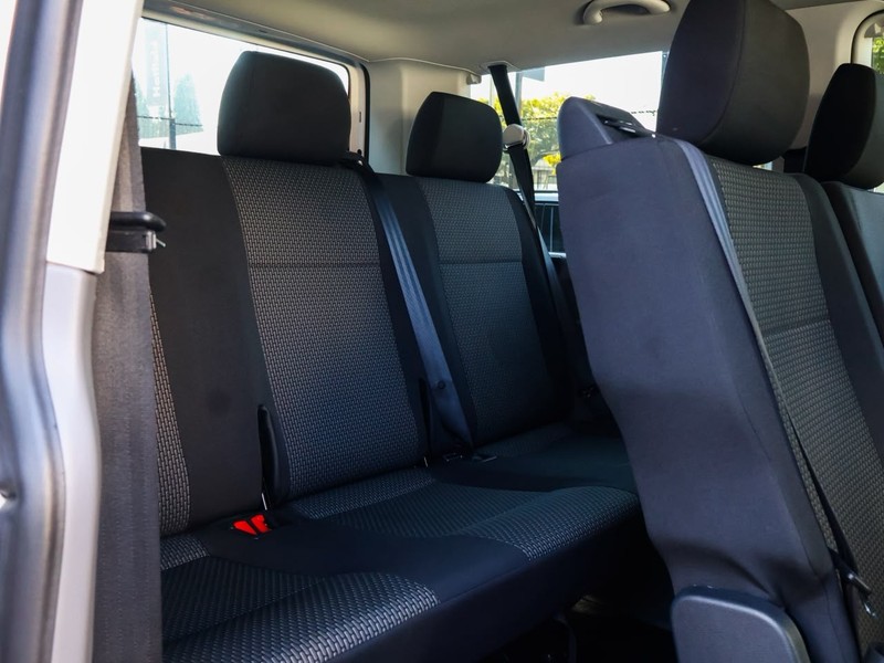 Volkswagen Transporter - Hatfield VW Commercial - Image 16