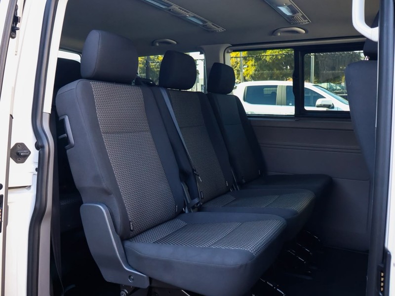 Volkswagen Transporter - Hatfield VW Commercial - Image 11