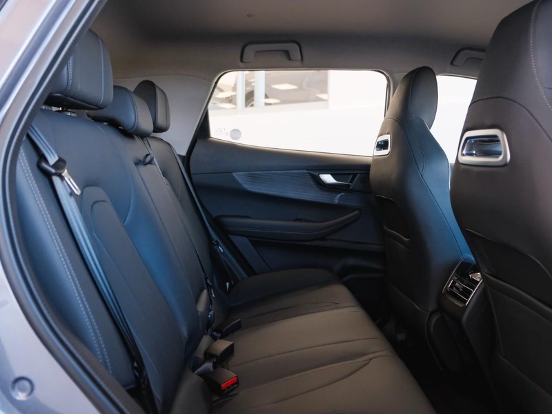 Chery Tiggo 4 - Chery Waterfall - Image 12