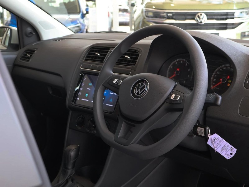 Volkswagen Polo Vivo - Hatfield VW Rivonia - Image 12