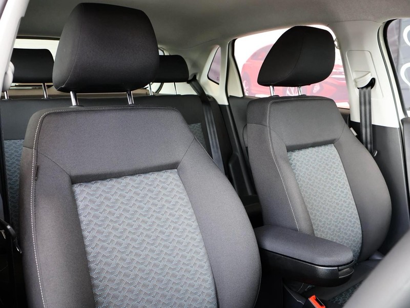 Volkswagen Polo Vivo - Hatfield VW Rivonia - Image 21