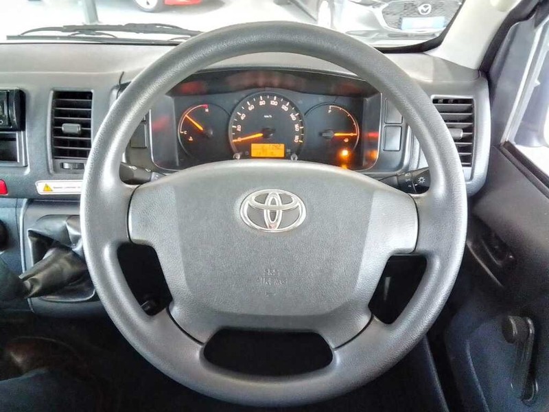 Toyota Quantum - Markon Motors - Image 3
