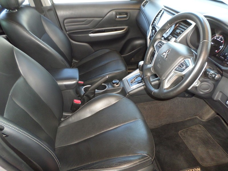 Mitsubishi Triton - Auto Investments Waterkloof - Image 12