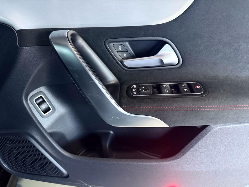 Mercedes-Benz CLA - New Vaal Motors Vereeniging Mercedes - Image 16
