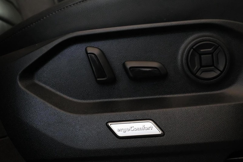 Volkswagen Touareg - Audi Centre Hatfield - Image 24