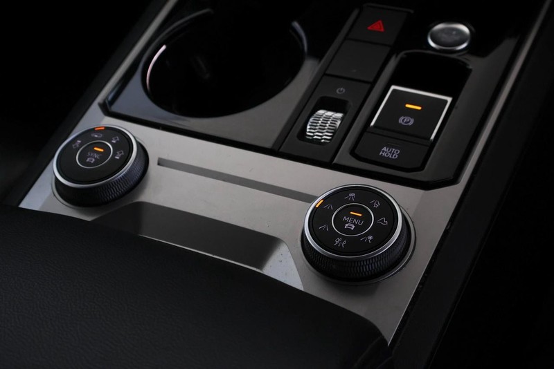 Volkswagen Touareg - Audi Centre Hatfield - Image 28