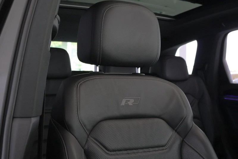 Volkswagen Touareg - Audi Centre Hatfield - Image 25