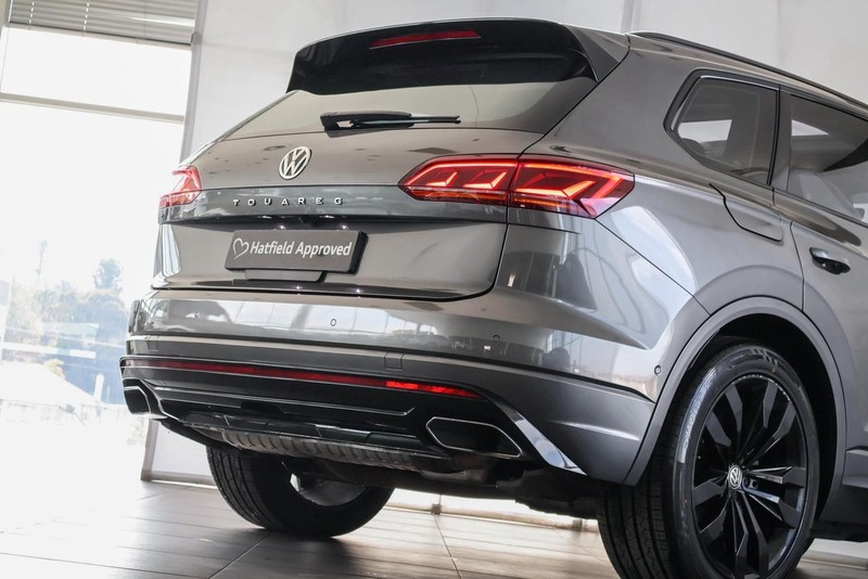 Volkswagen Touareg - Audi Centre Hatfield - Image 13
