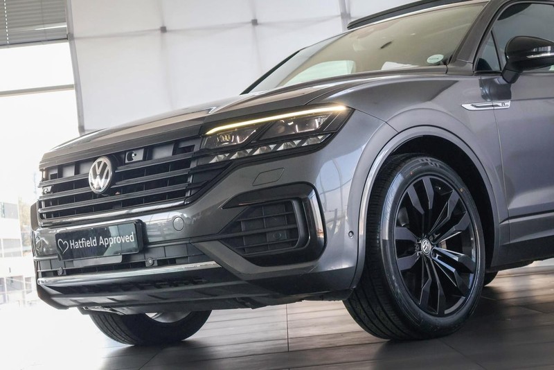Volkswagen Touareg - Audi Centre Hatfield - Image 8