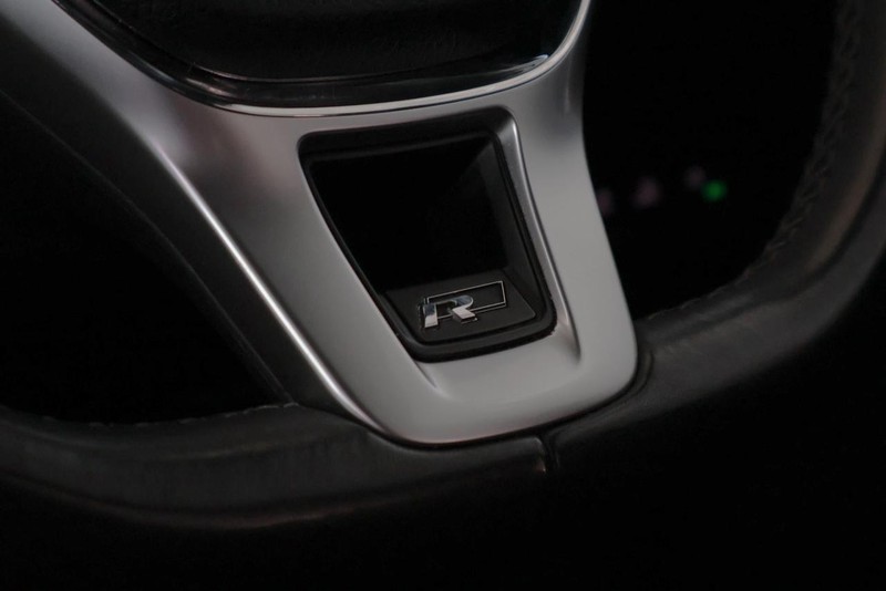 Volkswagen Touareg - Audi Centre Hatfield - Image 33