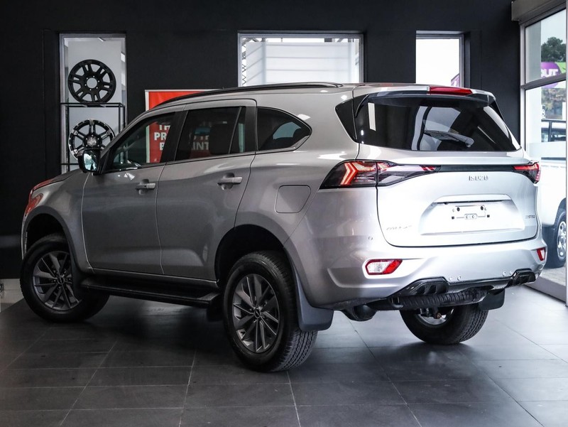 Isuzu MU-X - Isuzu Woodmead - Image 21