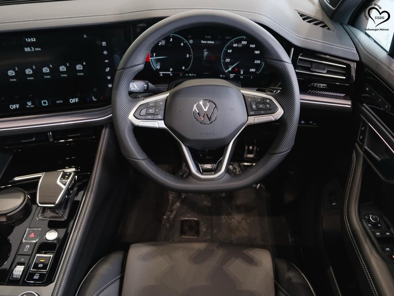 Volkswagen Touareg - Hatfield VW Melrose Arch - Image 19
