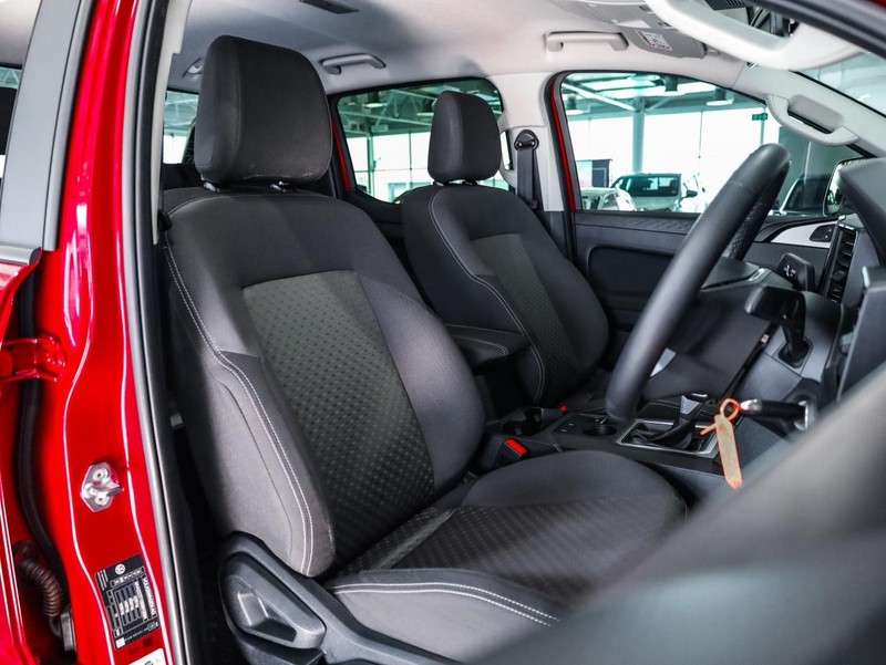 Volkswagen Amarok - Hatfield VW Bryanston - Image 13