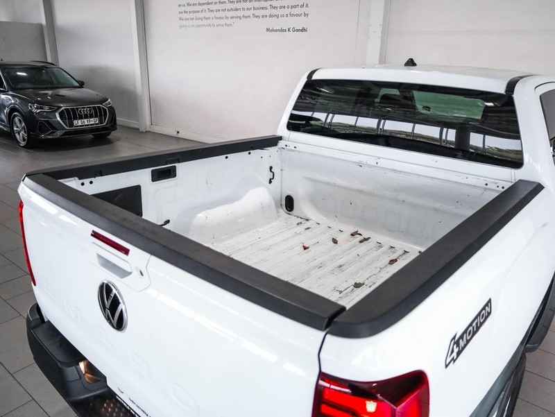Volkswagen Amarok - Hatfield VW Bryanston - Image 9