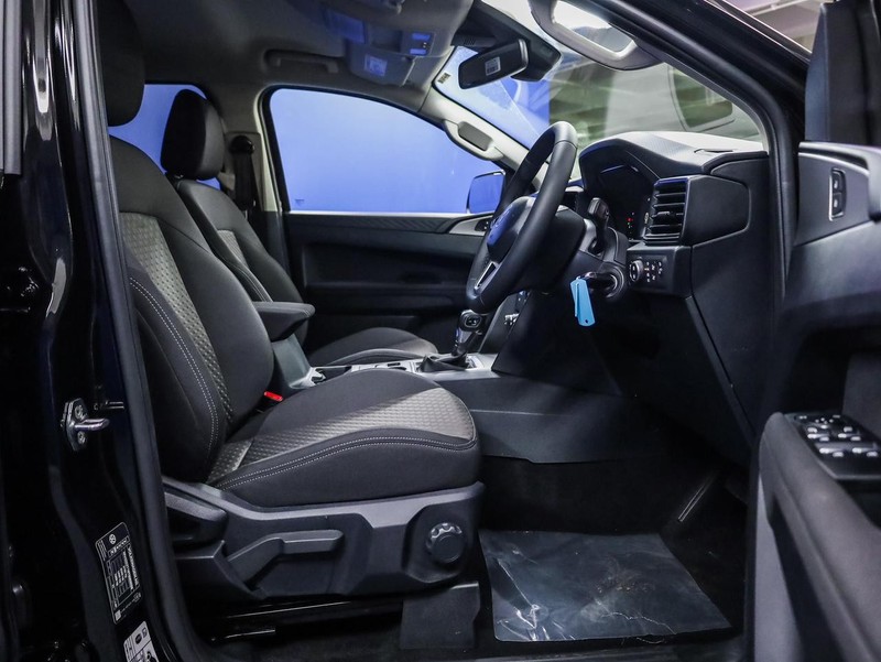 Volkswagen Amarok - Hatfield VW Bryanston - Image 6