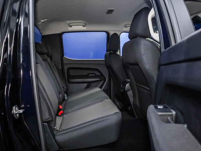 Volkswagen Amarok - Hatfield VW Bryanston - Image 10