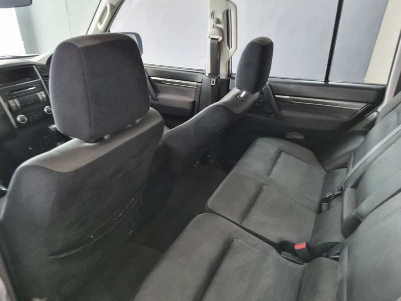 Mitsubishi Pajero - Auto Investments Polokwane - Image 8