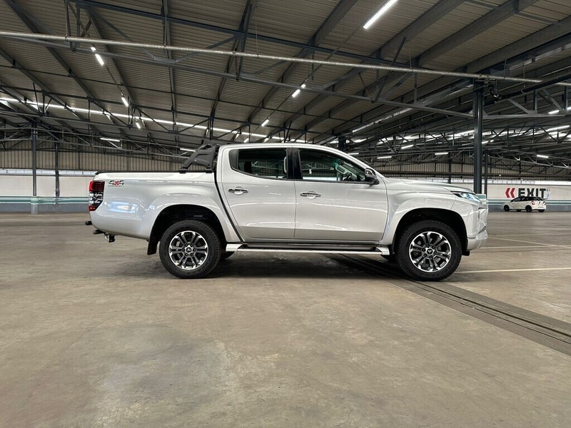 Mitsubishi Triton - Bakwena Auto Sales - Image 8