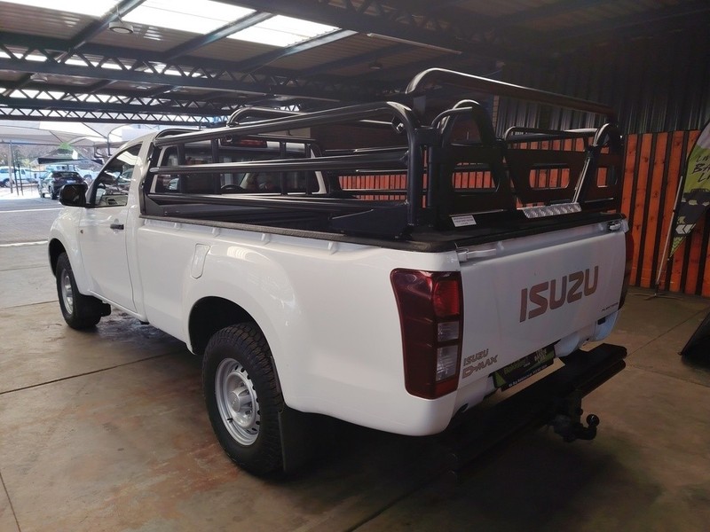 Isuzu D-Max - We Buy Bakkies - Image 4