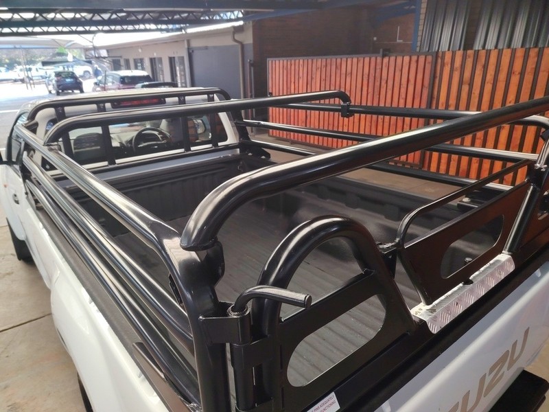 Isuzu D-Max - We Buy Bakkies - Image 9